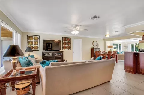 2151 NE 48th St, Lighthouse Point, FL 33064 photo 9