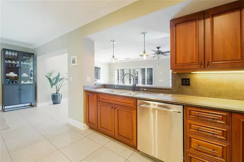 2620 NE 52nd St, Lighthouse Point, FL 33064 photo 10