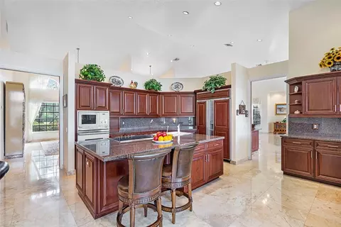 7701 Salem Ln, Parkland, FL 33067 photo 14