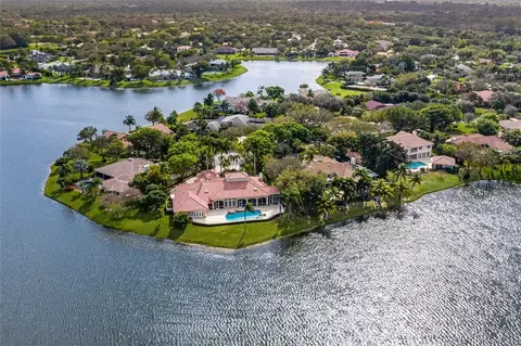 7701 Salem Ln, Parkland, FL 33067 photo 1