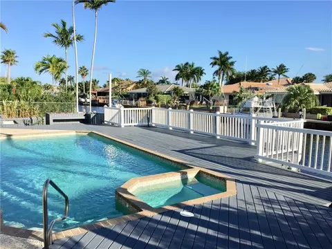 2740 NE 47th St, Lighthouse Point, FL 33064 photo 2