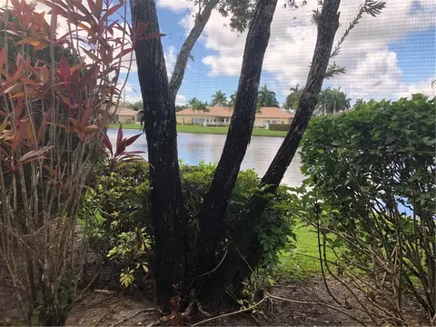 10414 Utopia Cir E, Boynton Beach, FL 33437 photo 9