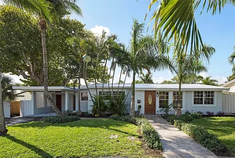 2396 SE 6th St, Pompano Beach, FL 33062 photo 2