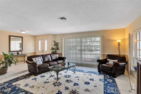 1300 SE 3rd Ter, Pompano Beach, FL 33060 photo 7