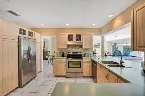 1300 SE 3rd Ter, Pompano Beach, FL 33060 photo 30