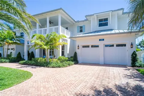 2500 NE 35th St, Lighthouse Point, FL 33064 photo 3