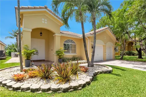 12562 SW 24th St, Miramar, FL 33027 photo 1