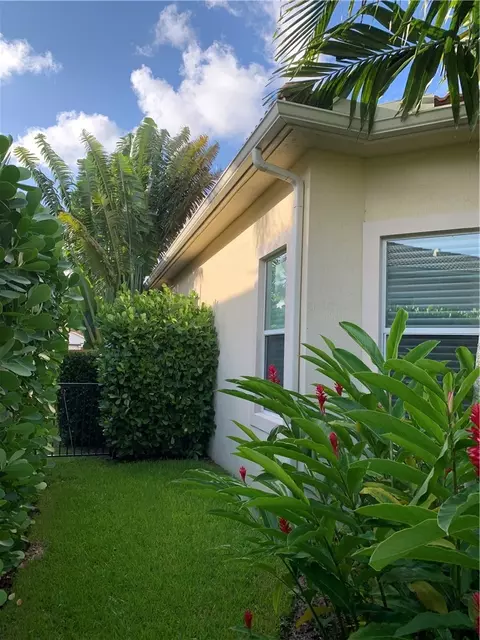 166 Sonata Dr, Jupiter, FL 33478 photo 6