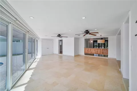 470 SE 9th Ave, Pompano Beach, FL 33060 photo 8