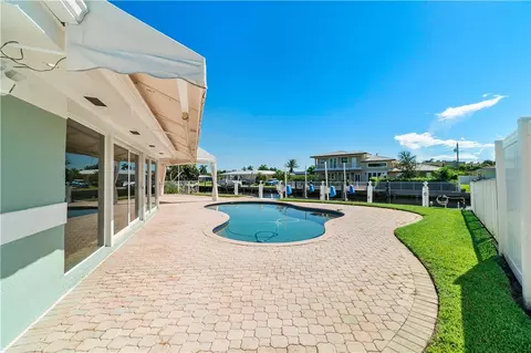 470 SE 9th Ave, Pompano Beach, FL 33060 photo 24