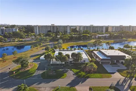 3050 Estates Dr, Pompano Beach, FL 33069 photo 19