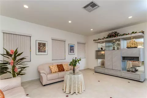 8530 Dundee Ter, Miami Lakes, FL 33016 photo 8