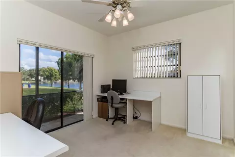 8530 Dundee Ter, Miami Lakes, FL 33016 photo 22