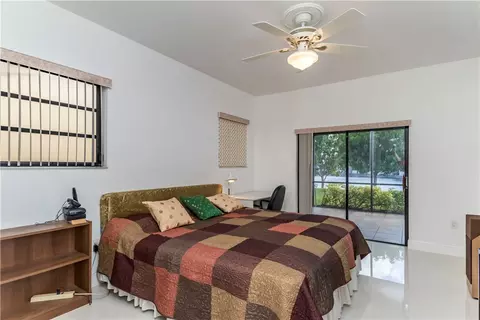 8530 Dundee Ter, Miami Lakes, FL 33016 photo 16