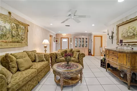 1 Saint Cloud Ln, Boca Raton, FL 33431 photo 10