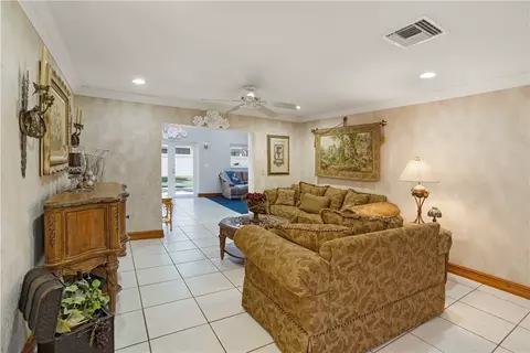 1 Saint Cloud Ln, Boca Raton, FL 33431 photo 13