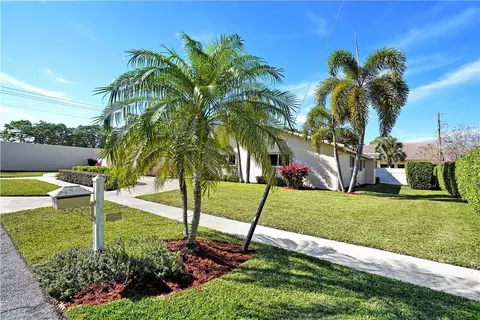 1 Saint Cloud Ln, Boca Raton, FL 33431 photo 8