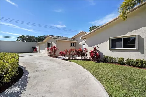 1 Saint Cloud Ln, Boca Raton, FL 33431 photo 4