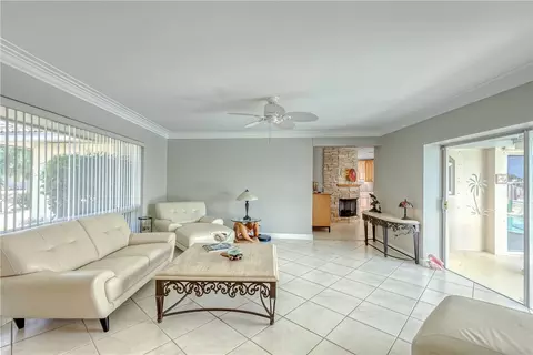 1271 SE 5th Ave, Pompano Beach, FL 33060 photo 6