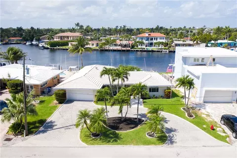 1271 SE 5th Ave, Pompano Beach, FL 33060 photo 2