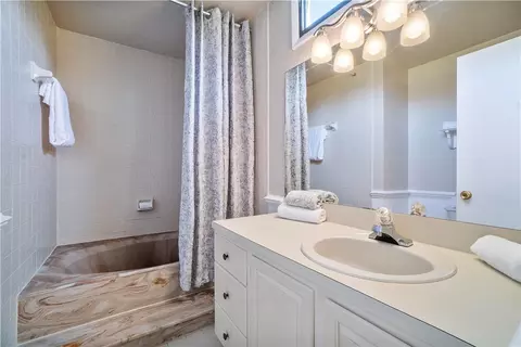 2940 E Aviary Dr, Hollywood, FL 33026 photo 25