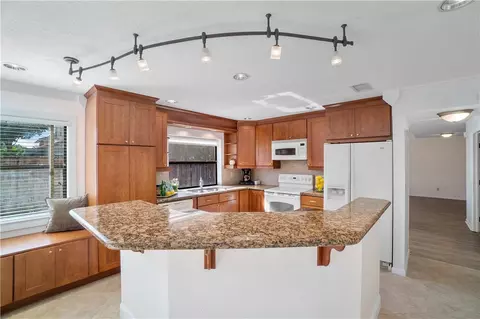 2940 E Aviary Dr, Hollywood, FL 33026 photo 12