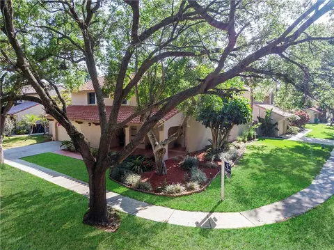 2940 E Aviary Dr, Hollywood, FL 33026 photo 3