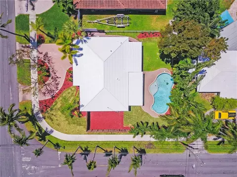 261 SE 3rd St, Pompano Beach, FL 33060 photo 49