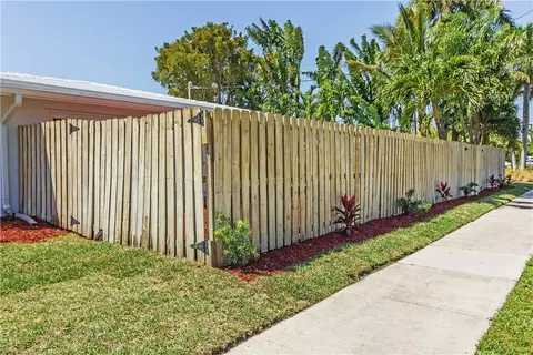 261 SE 3rd St, Pompano Beach, FL 33060 photo 44
