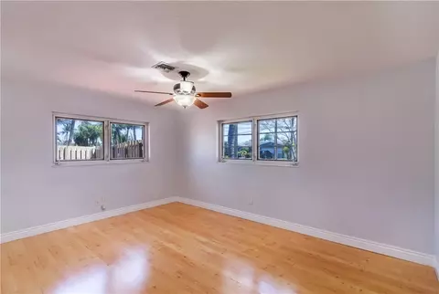 261 SE 3rd St, Pompano Beach, FL 33060 photo 27