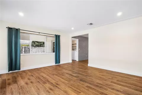 430 SE 3rd Ter, Pompano Beach, FL 33060 photo 4