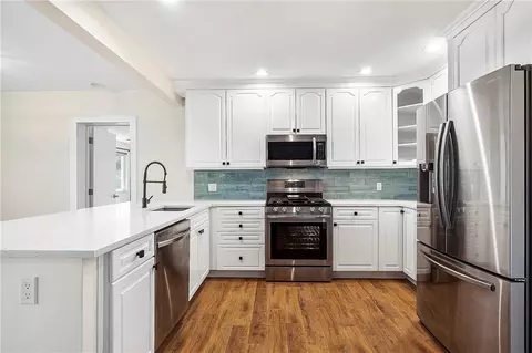 430 SE 3rd Ter, Pompano Beach, FL 33060 photo 8