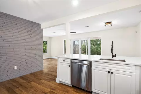 430 SE 3rd Ter, Pompano Beach, FL 33060 photo 9