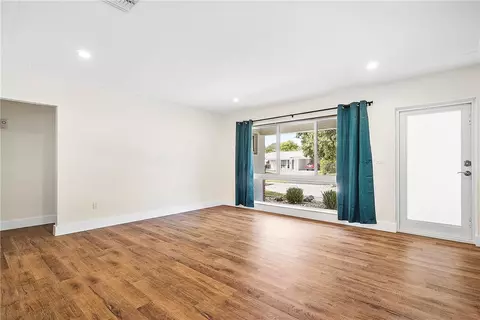 430 SE 3rd Ter, Pompano Beach, FL 33060 photo 7