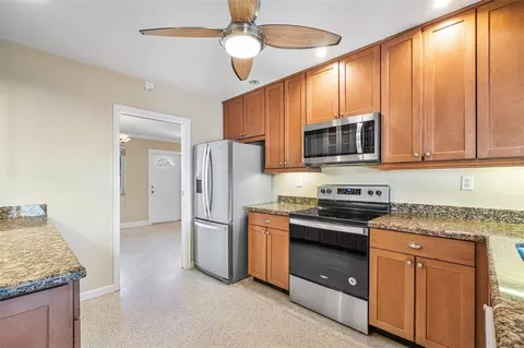 2590 NE 53rd Ct, Lighthouse Point, FL 33064 photo 12