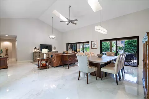 2216 NE 27th St, Lighthouse Point, FL 33064 photo 3