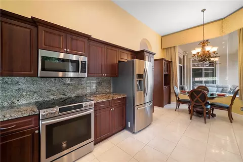 7040 NW 68th Dr, Parkland, FL 33067 photo 11