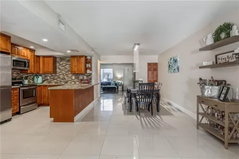 1625 NW 80th Ave #E, Margate, FL 33063 photo 14