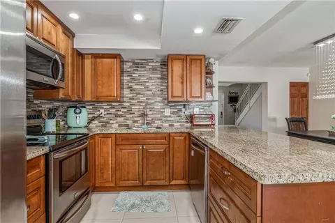 1625 NW 80th Ave #E, Margate, FL 33063 photo 2