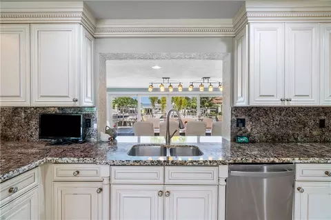 4230 NE 24th Ave, Lighthouse Point, FL 33064 photo 14