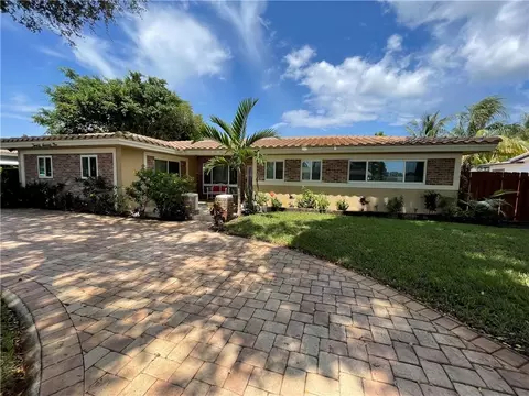 2071 NE 27th St, Lighthouse Point, FL 33064 photo 2