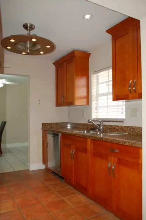 970 Lyons Park Dr, Pompano Beach, FL 33060 photo 6