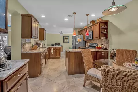 2161 NE 44th Ct, Lighthouse Point, FL 33064 photo 11