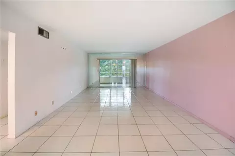 2004 Granada Dr #E4, Coconut Creek, FL 33066 photo 7
