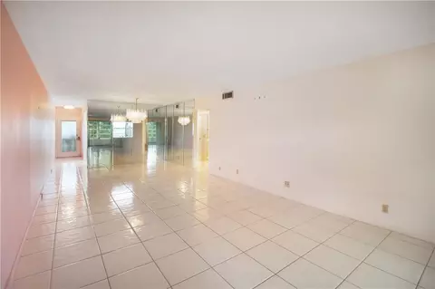 2004 Granada Dr #E4, Coconut Creek, FL 33066 photo 9