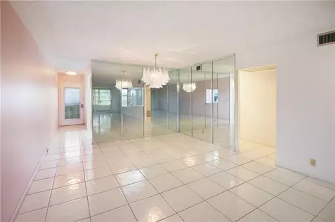 2004 Granada Dr #E4, Coconut Creek, FL 33066 photo 11