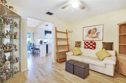 5317 Pine Cir, Coral Springs, FL 33067 photo 11