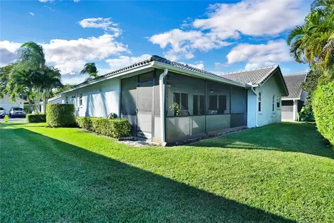 5317 Pine Cir, Coral Springs, FL 33067 photo 27