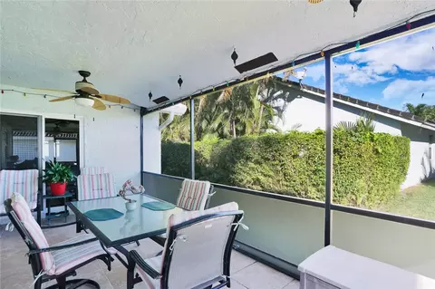 5317 Pine Cir, Coral Springs, FL 33067 photo 25
