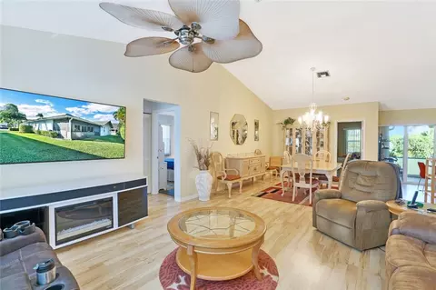 5317 Pine Cir, Coral Springs, FL 33067 photo 4